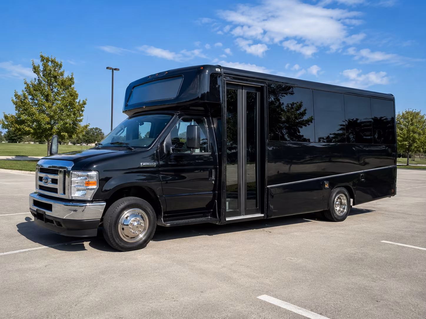 employee shuttle buses for pittsburg worksites and business parks