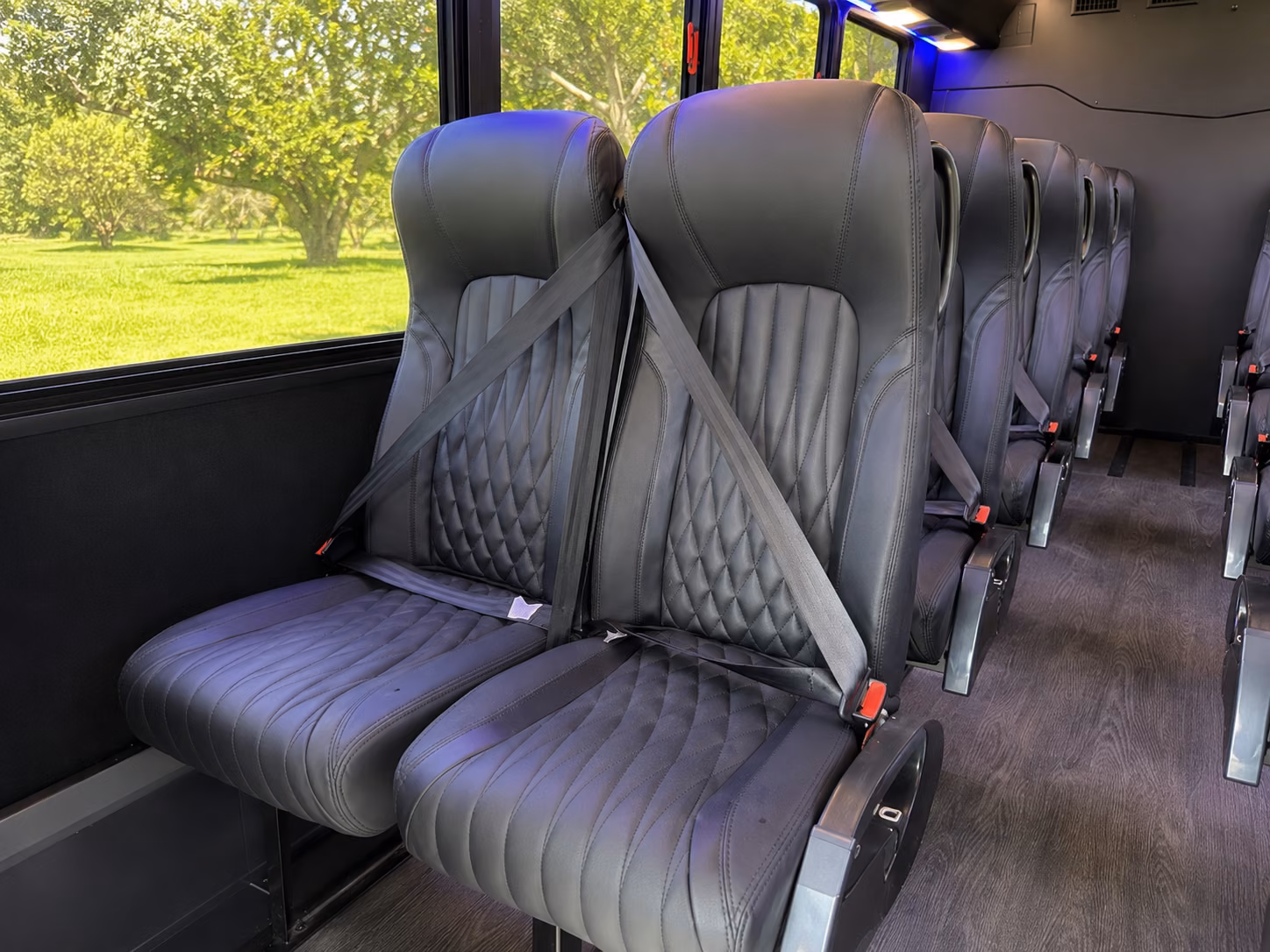 pittsburg 20 passenger minibus inside