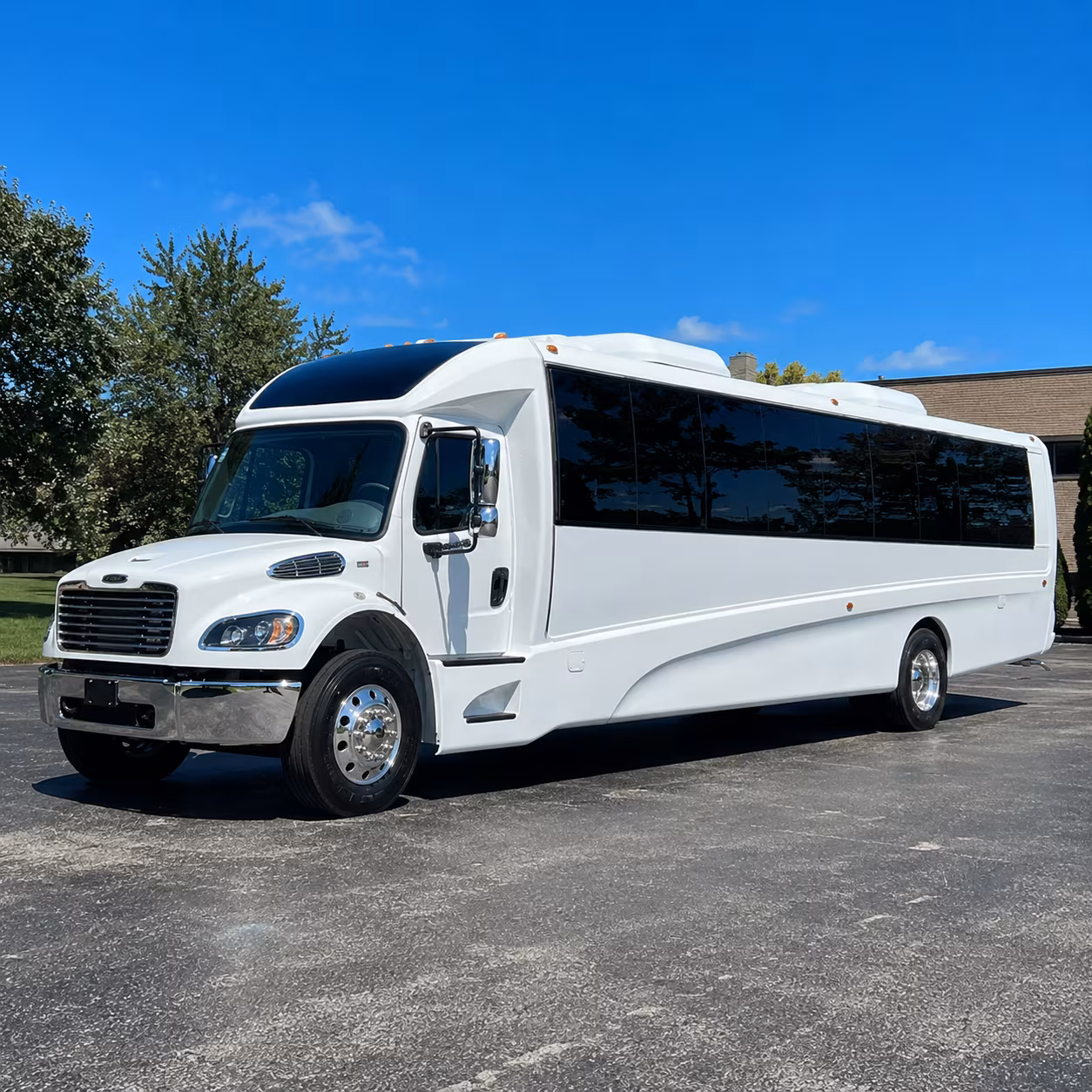 pittsburg 20 passenger minibus