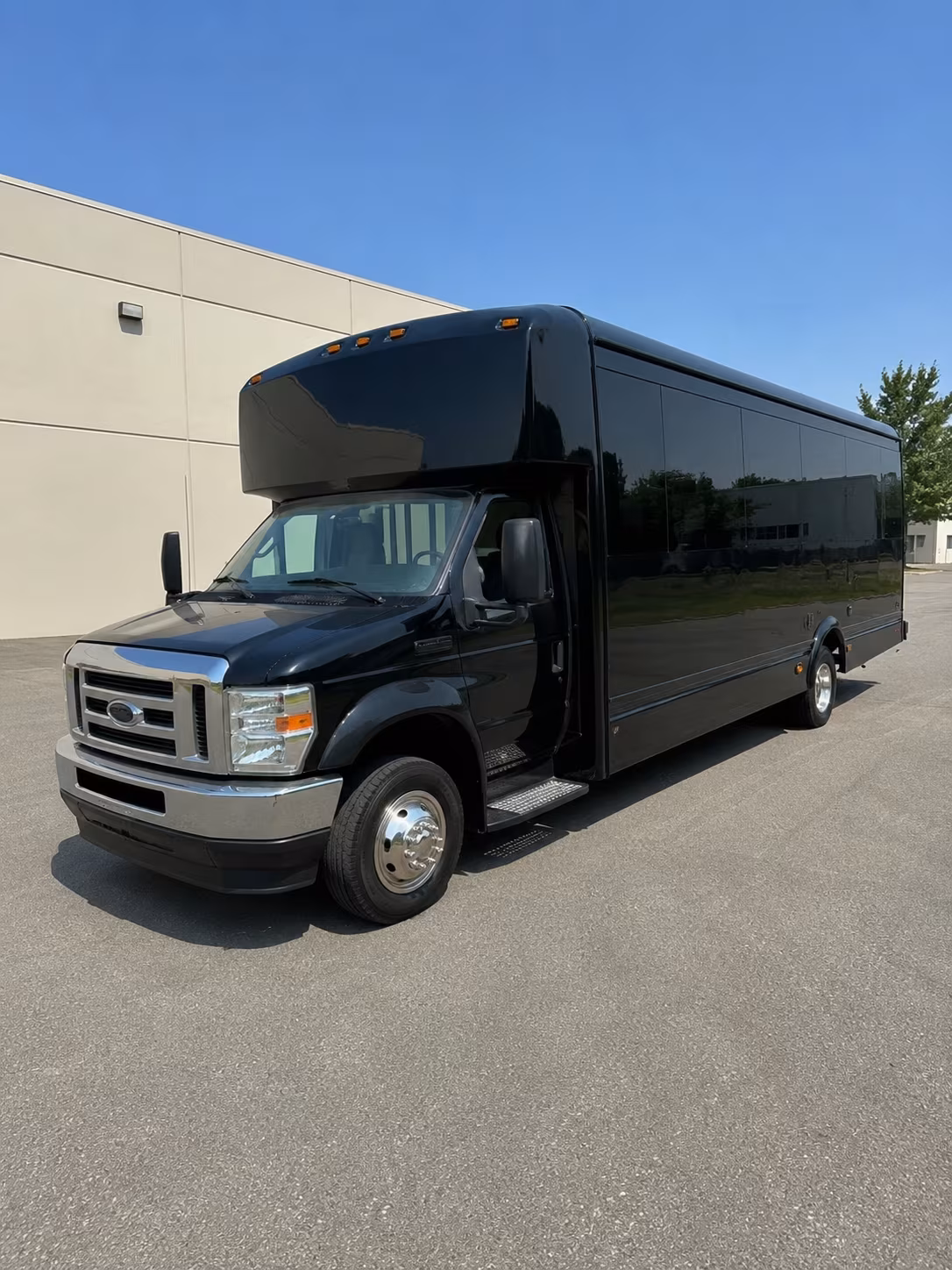 pittsburg quinceanera sweet 16 party bus rental