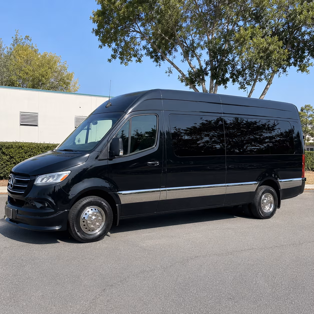 sprinter vans and limos in pittsburg for intimate prom groups